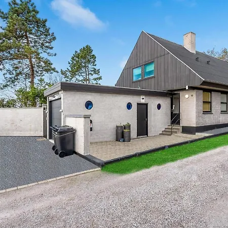 Front In Slagelse With Kitchen Tatil Evi *