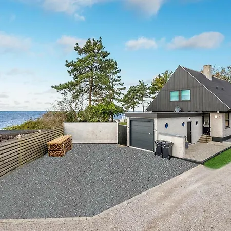 Front In Slagelse With Kitchen Tatil Evi Lille Kongsmark
